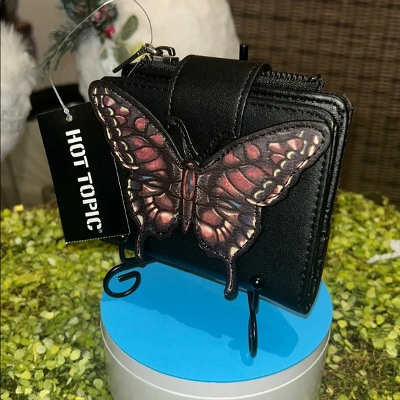 Hot Topic Black Wallet with Redish Butterfly NWT - Picture 3 of 6